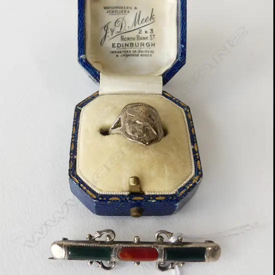 SCOTTISH SILVER/AGATE BROOCH & SCOTTISH RING