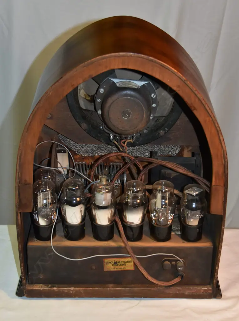 Model Tiffany Tone, by ?, cathedral. H.410mm Image 1++