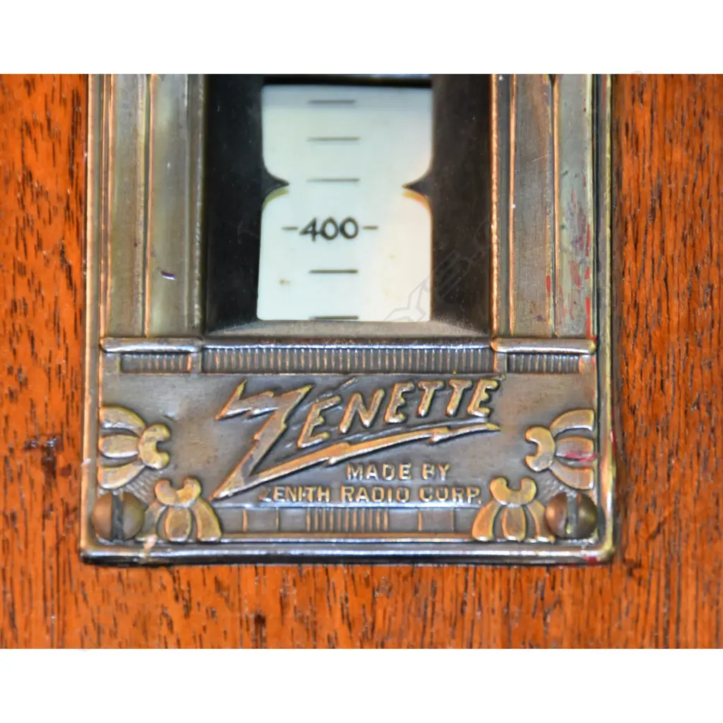 Model Zenette L22, by Zenith, cathedral. H.455mm Image 1++