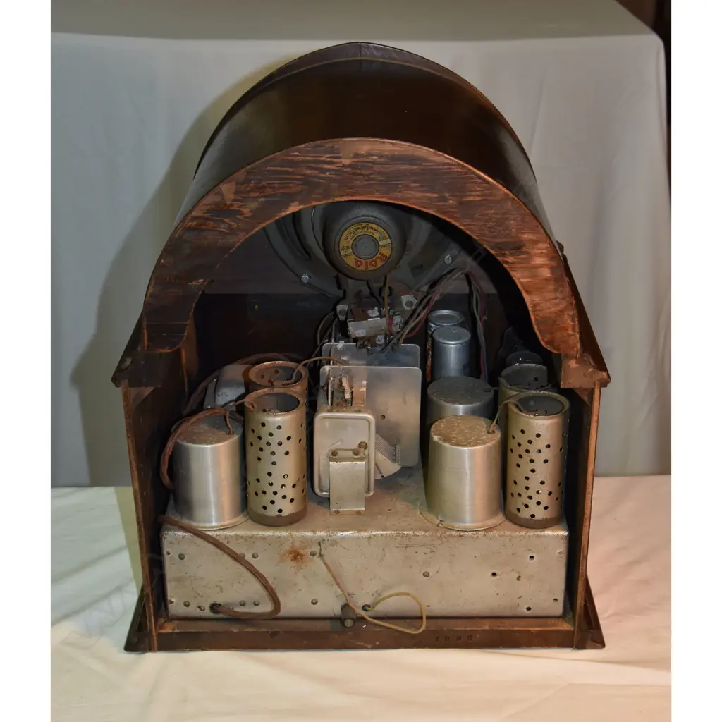 Model Minstrel, by ?, cathedral. H.490mm Image 1++