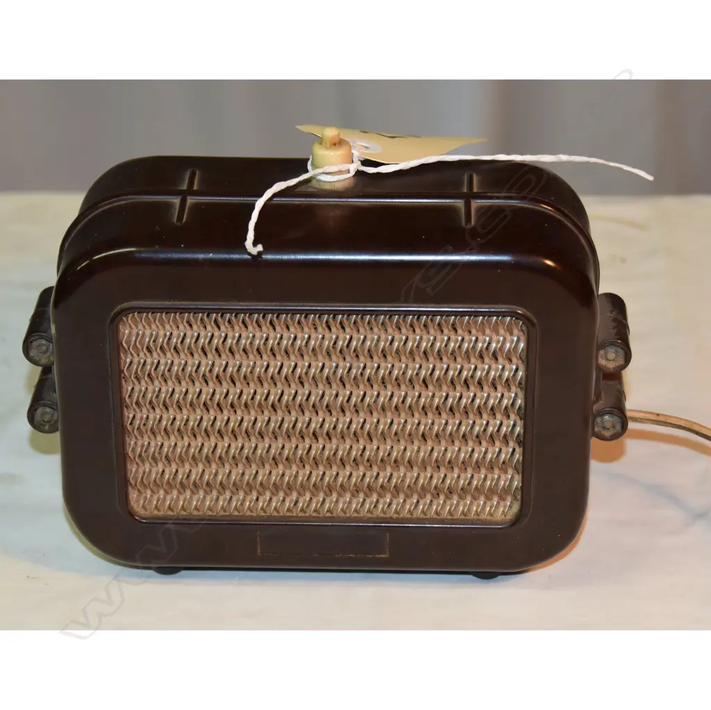 Model Speaker, by ?, Bakelite. H.130mm Image 1++