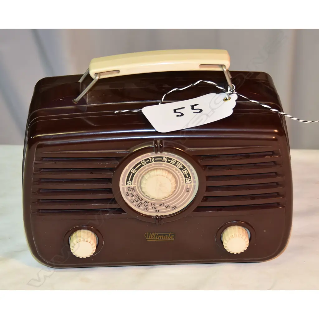 Model Ultimate, by Radio (1936) Ltd , Brown, Bakelite. H.165mm Image 1++