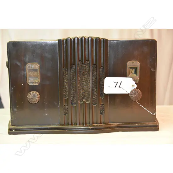 Model  Skyscraper 5BB, by Radio (1936) Ltd , 1933. H.250mm