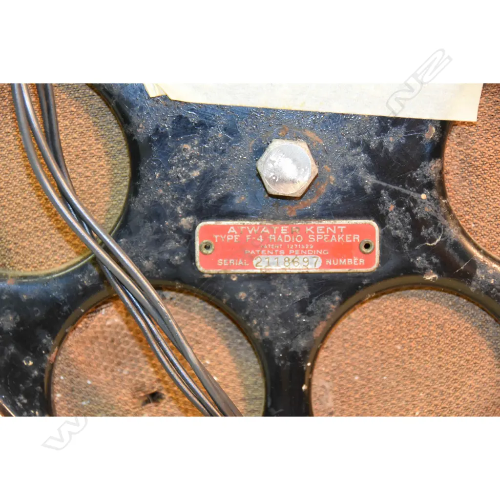 Model F-4 speaker, by Atwater Kent, metal. H.330mm Image 1++