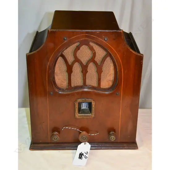 Model 15, by Majestic, Cathedral. H.390mm