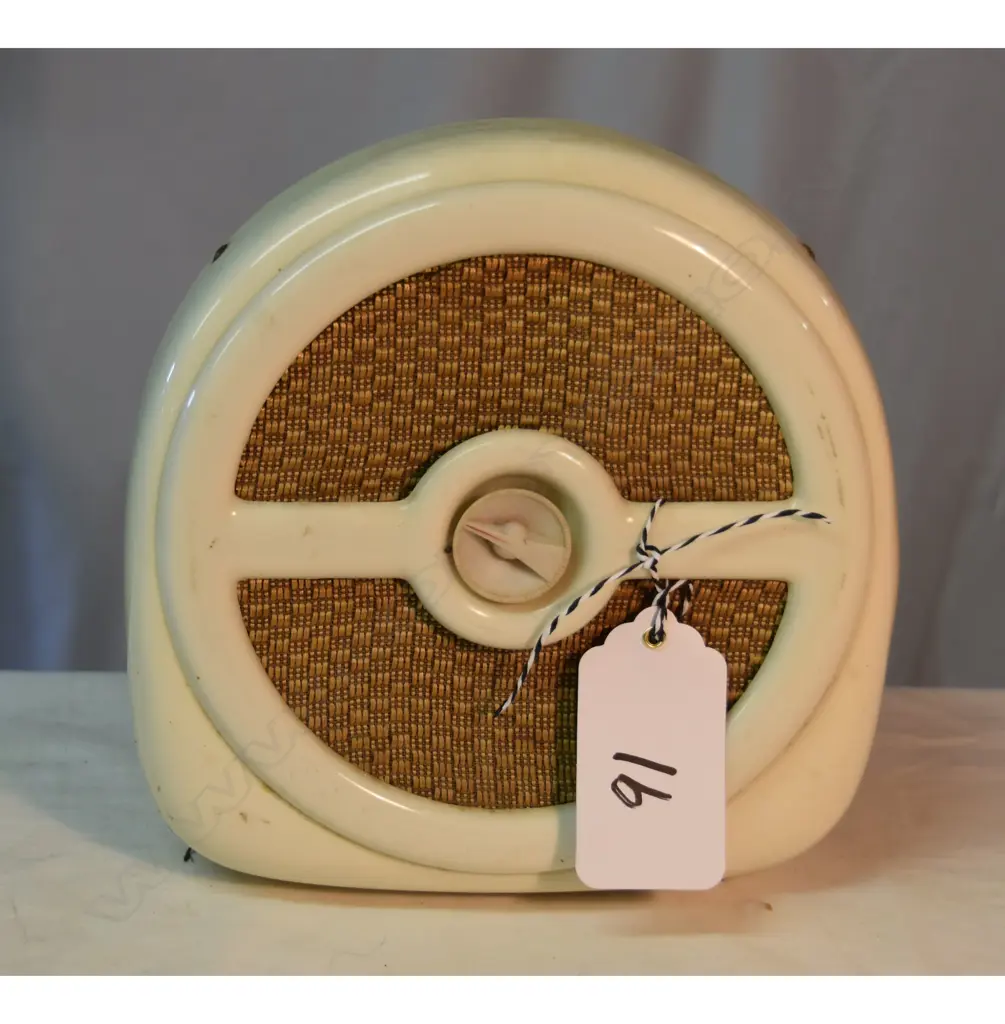 Model speaker, by Rola, Cream, Plastic. H.240mm Image 1++