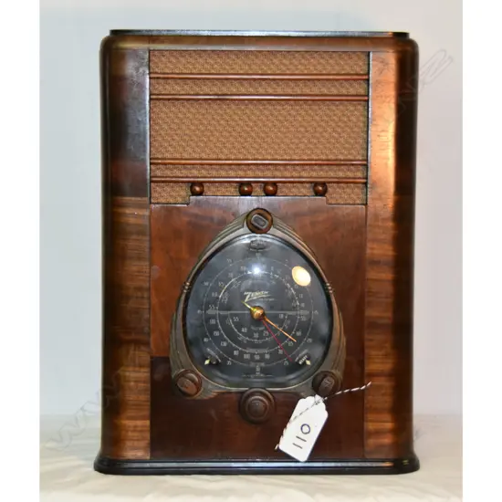 Model 6-S-256, by Zenith, s/n R366277. H.575mm