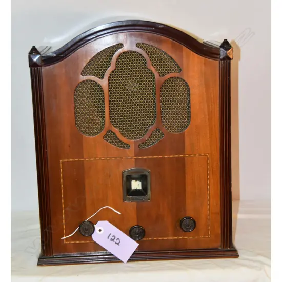 Model 20, by Majestic, Cathedral. H.480mm