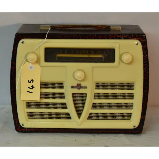 Model 6P, by Sheffield, Plastic / vinyl on wood. H.260mm