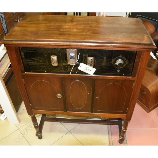 Model Metrodyne, by Metro Electric Co, console, etched front panel. H.960mm