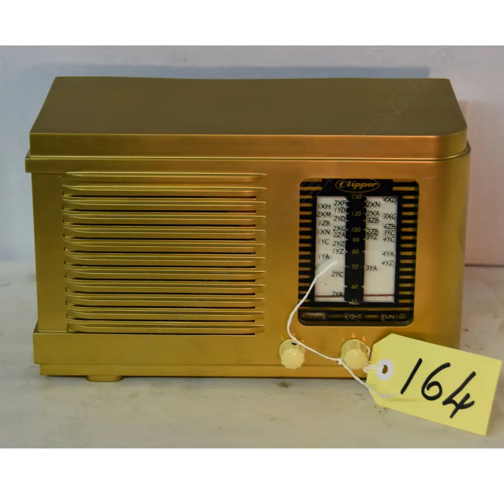 Model Clipper, by Akrad, Gold. H.175mm Image 1++