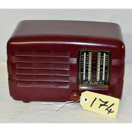 Model Colt, by Bell, Burgundy. H.175mm