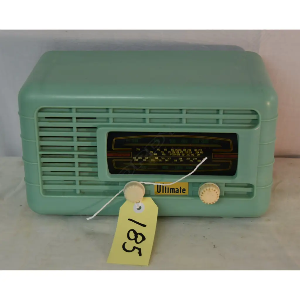 Model Ultimate RCP, by Ultimate-EKCO (NZ), Pale Green. H.175mm Image 1++