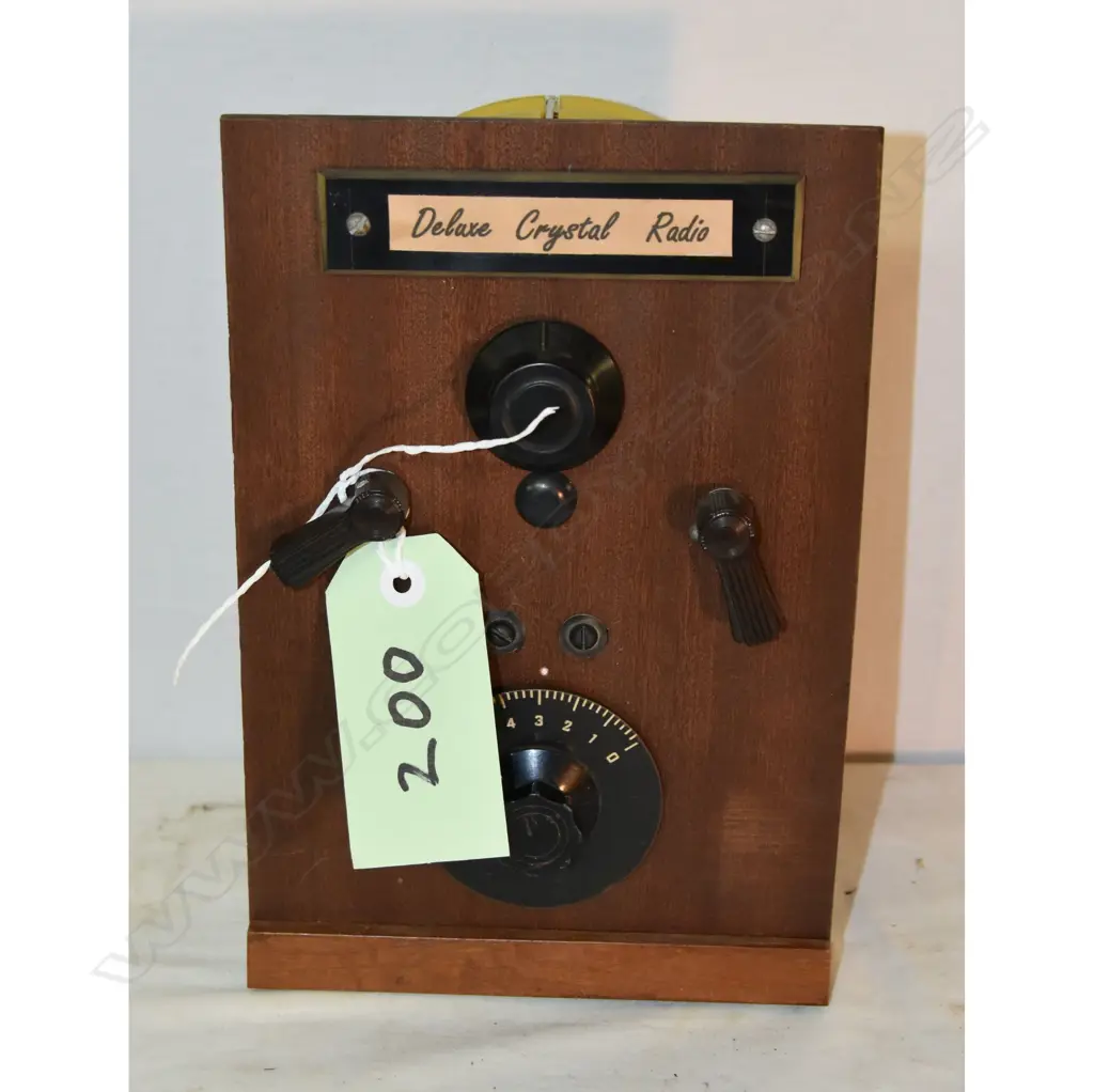 Model Deluxe Crystal Radio, by Gerry Billman,. H.280mm Image 1++