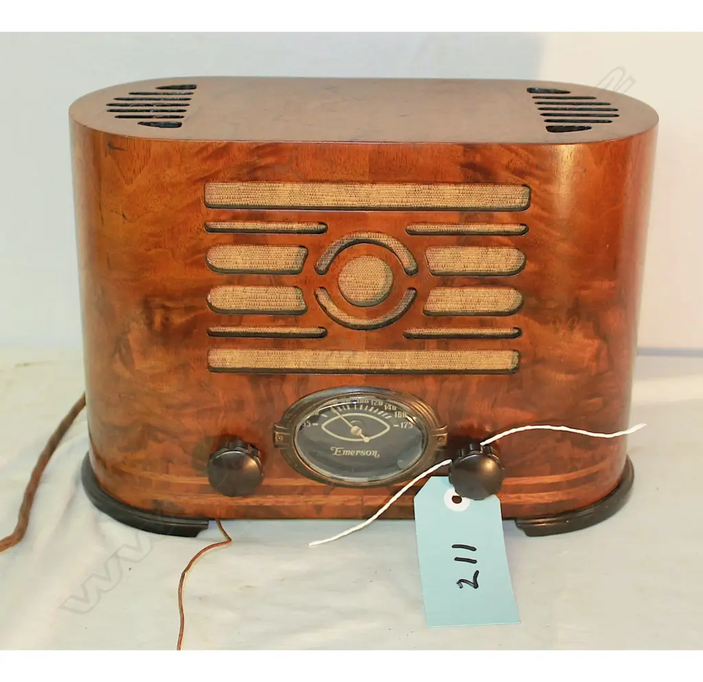 Model ?, by Emerson, Wood. H.225mm Image 1++