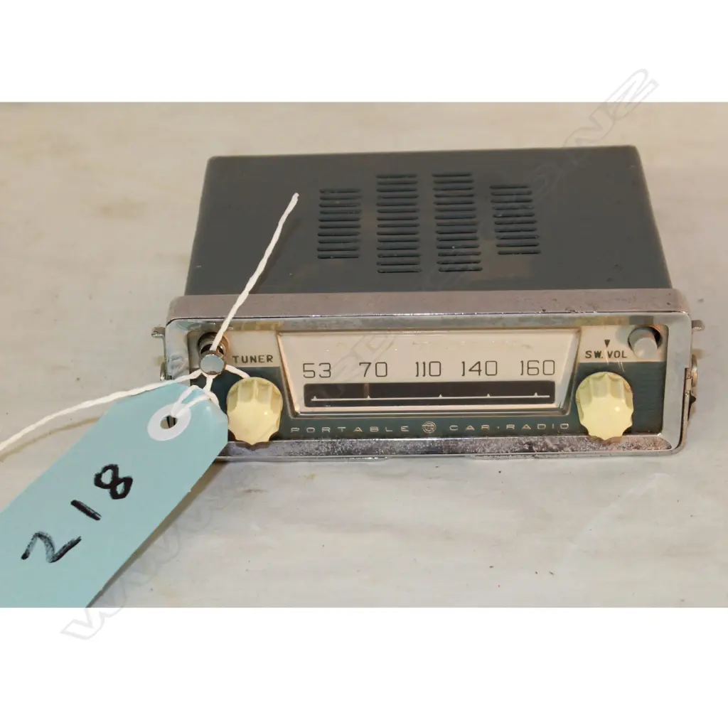 Model Portable car radio, by Ford Transistor,. W.155mm Image 1++