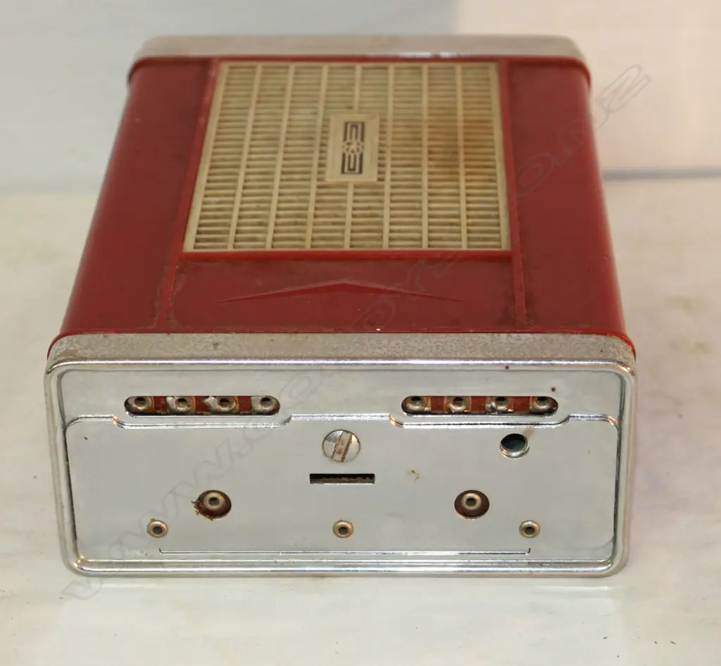 Model Ultimate car radio, by Radio (1936) Ltd ,. W.205mm Image 1++