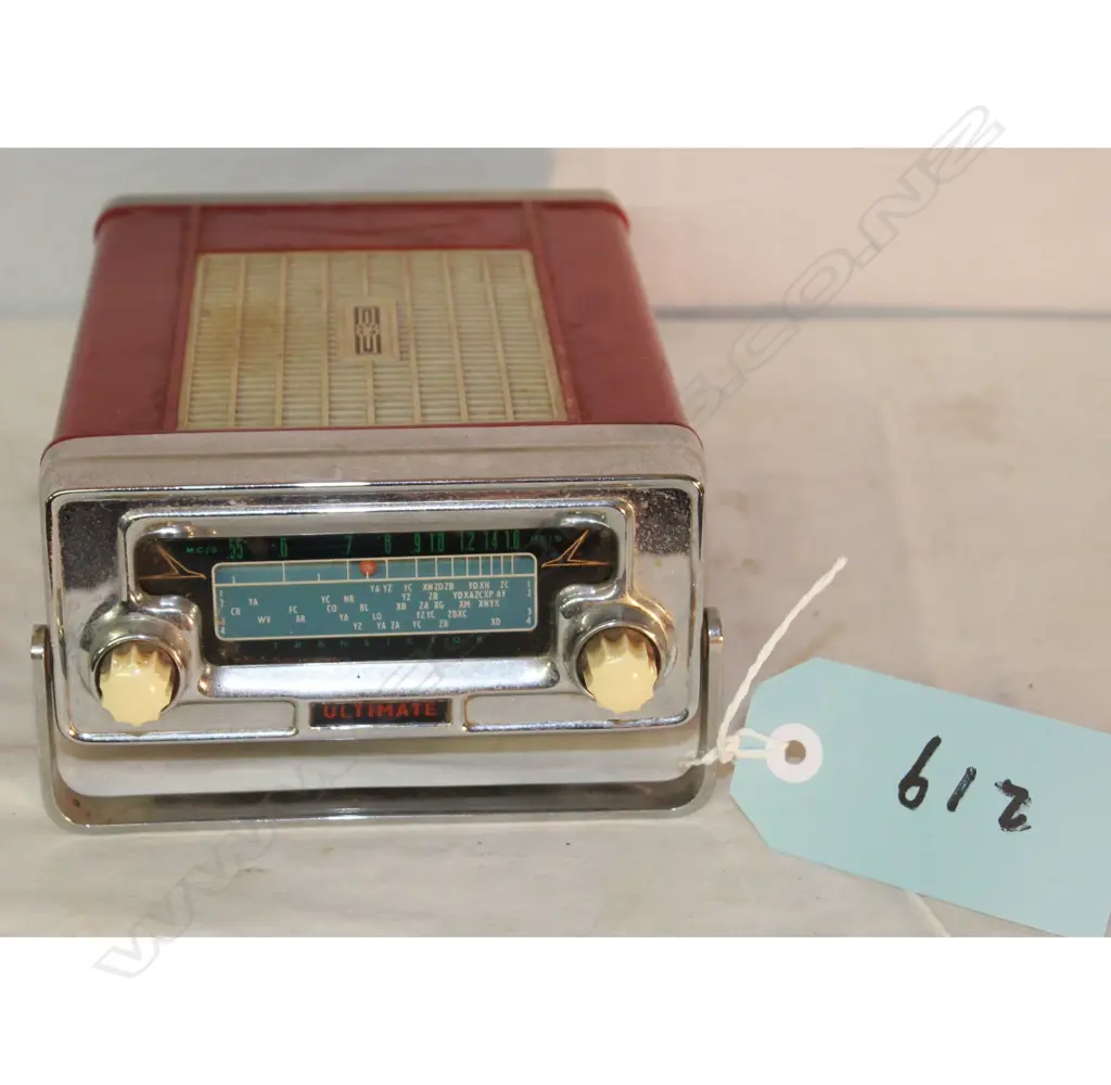 Model Ultimate car radio, by Radio (1936) Ltd ,. W.205mm Image 1++