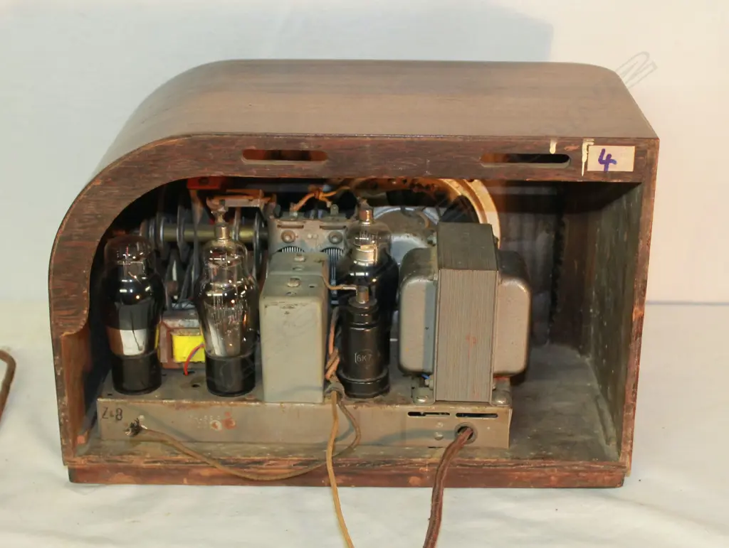 Model ?, by ?, Wood. H.215mm Image 1++