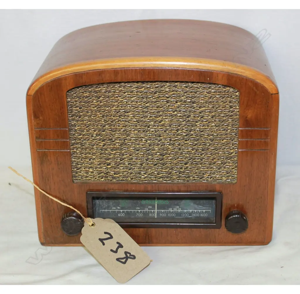 Model 14R, by Columbus, wood. H.220mm Image 1++