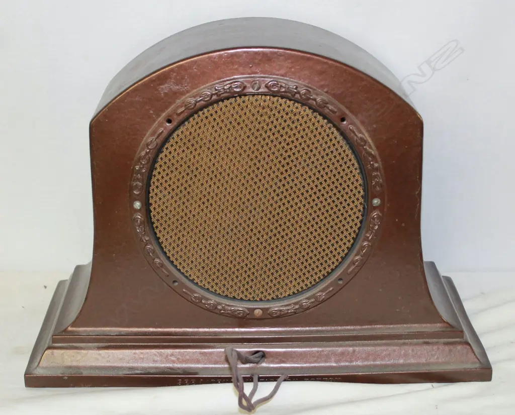 Model Speaker type 100A, by RCA, metal. H.280mm Image 1++