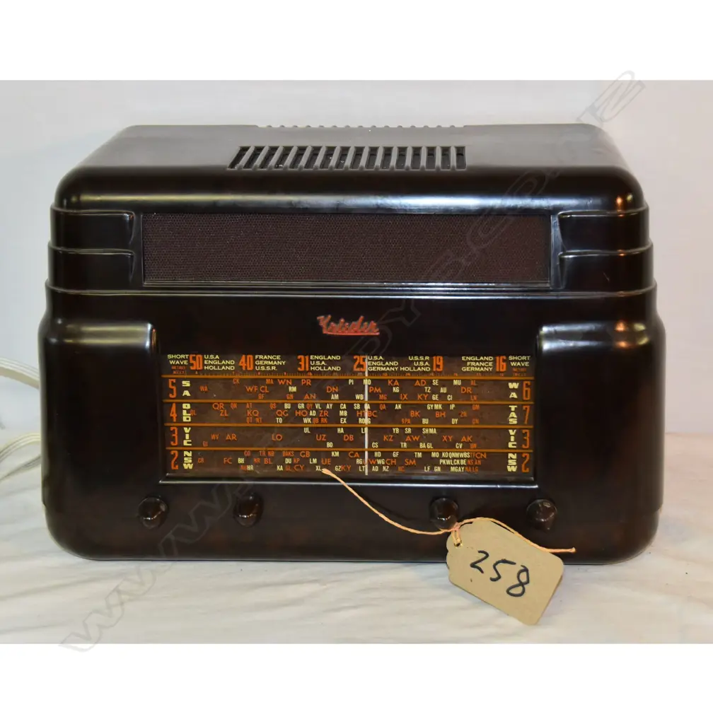 Model Eleven - seven, by Kriesler Aust. Ltd, Bakelite Brown. H.255mm Image 1++