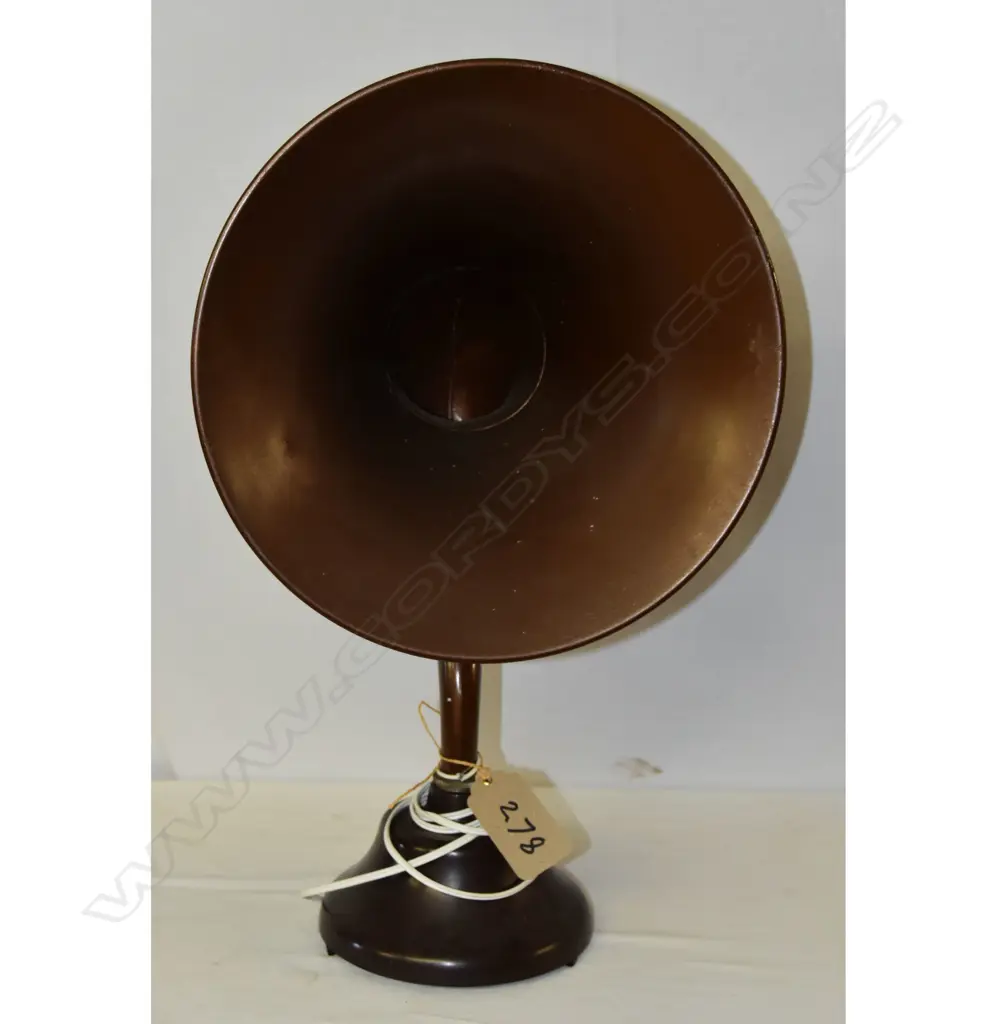 BTH D1823 loud speaking telephone horn, Bakelite and metal. H.595mm Image 1++
