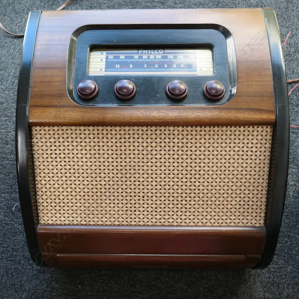 PHILCO TABLE RADIO H 360 MM.  Image 1++