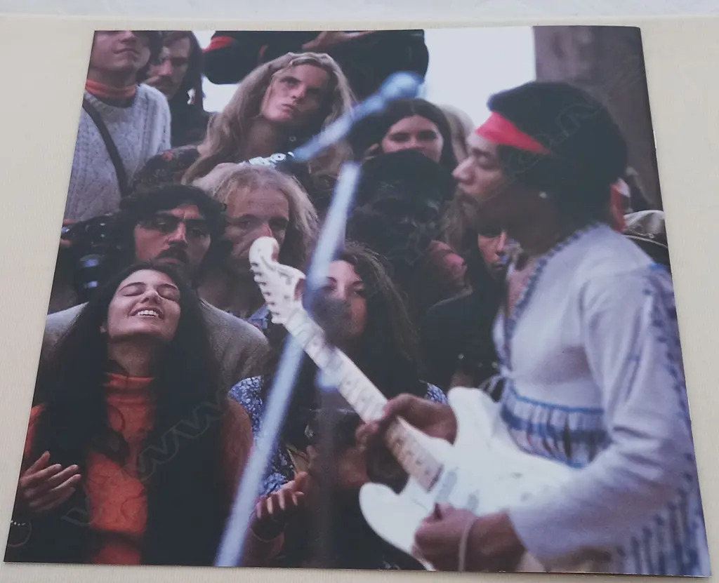 Jimi Hendrix, Live At Woodstock Image 1++