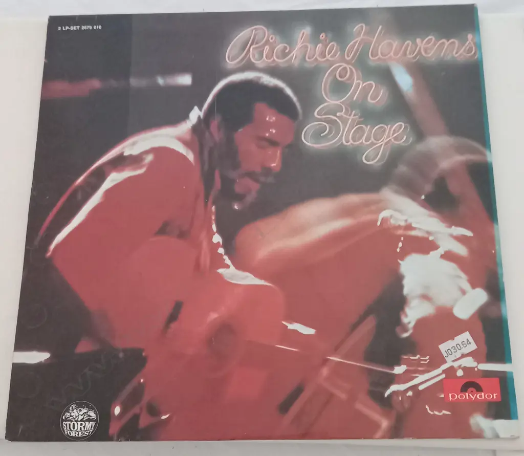Richie Havens, Richie Havens On Stage Image 1++