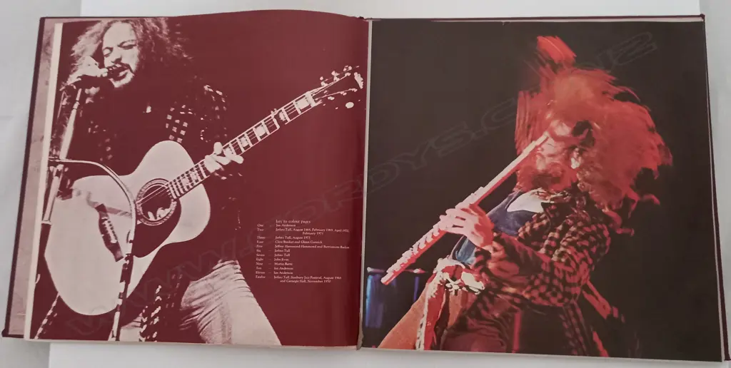 Jethro Tull, Living In The Past Image 1++