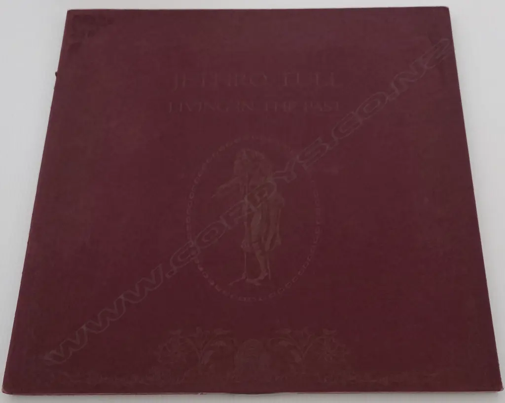 Jethro Tull, Living In The Past Image 1++