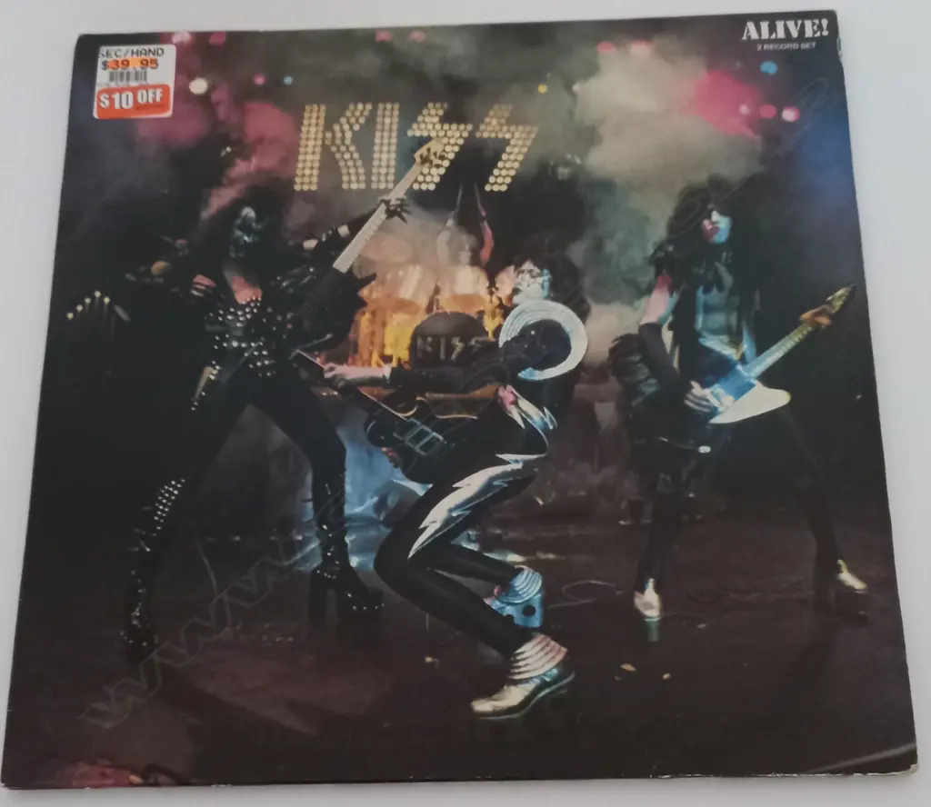 Kiss, Alive! Image 1++