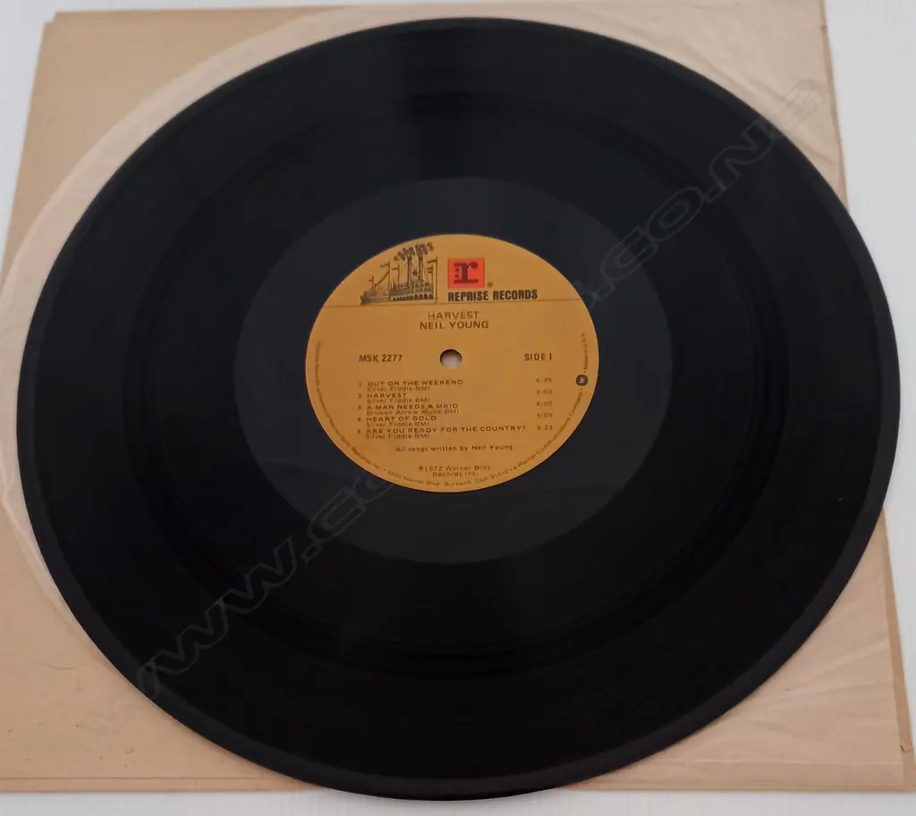 Neil Young, Harvest Image 1++