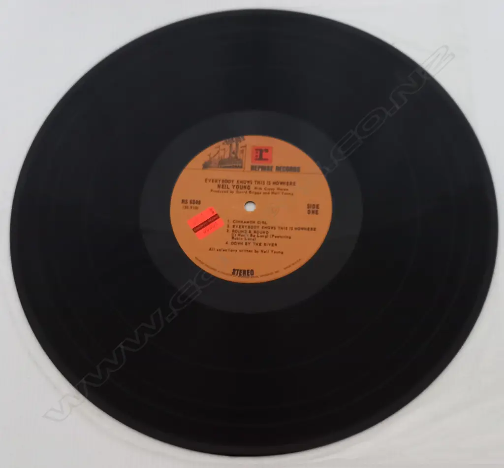 Neil Young & Crazy Horse, Everybody Knows This Is Nowhere Image 1++