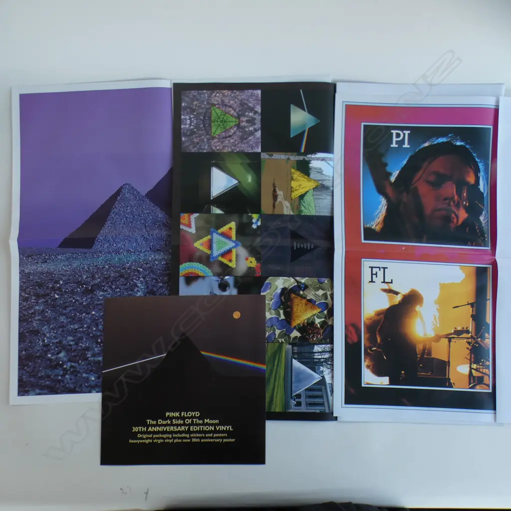 Pink Floyd, The Dark Side Of The Moon Image 1++