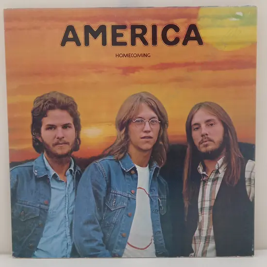 America (2), Homecoming