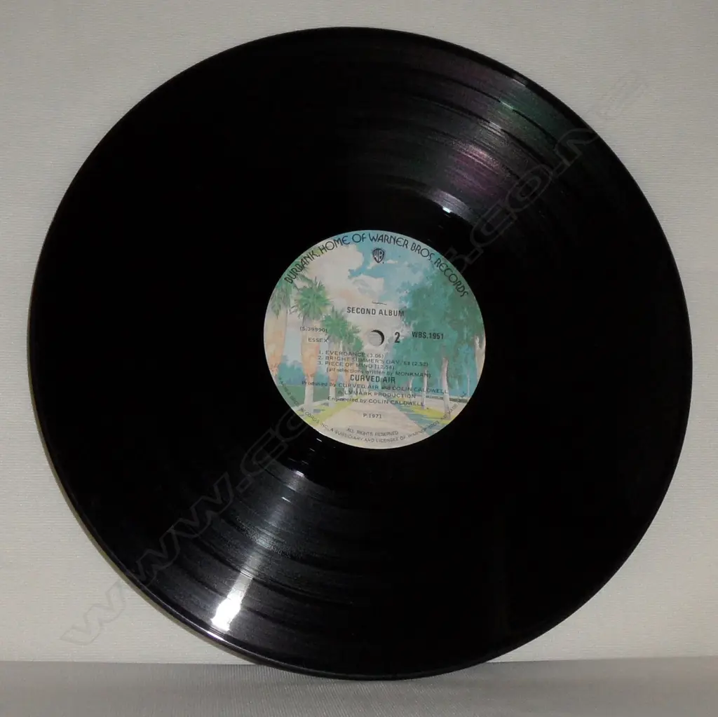 Curved Air, Second Album Image 1++