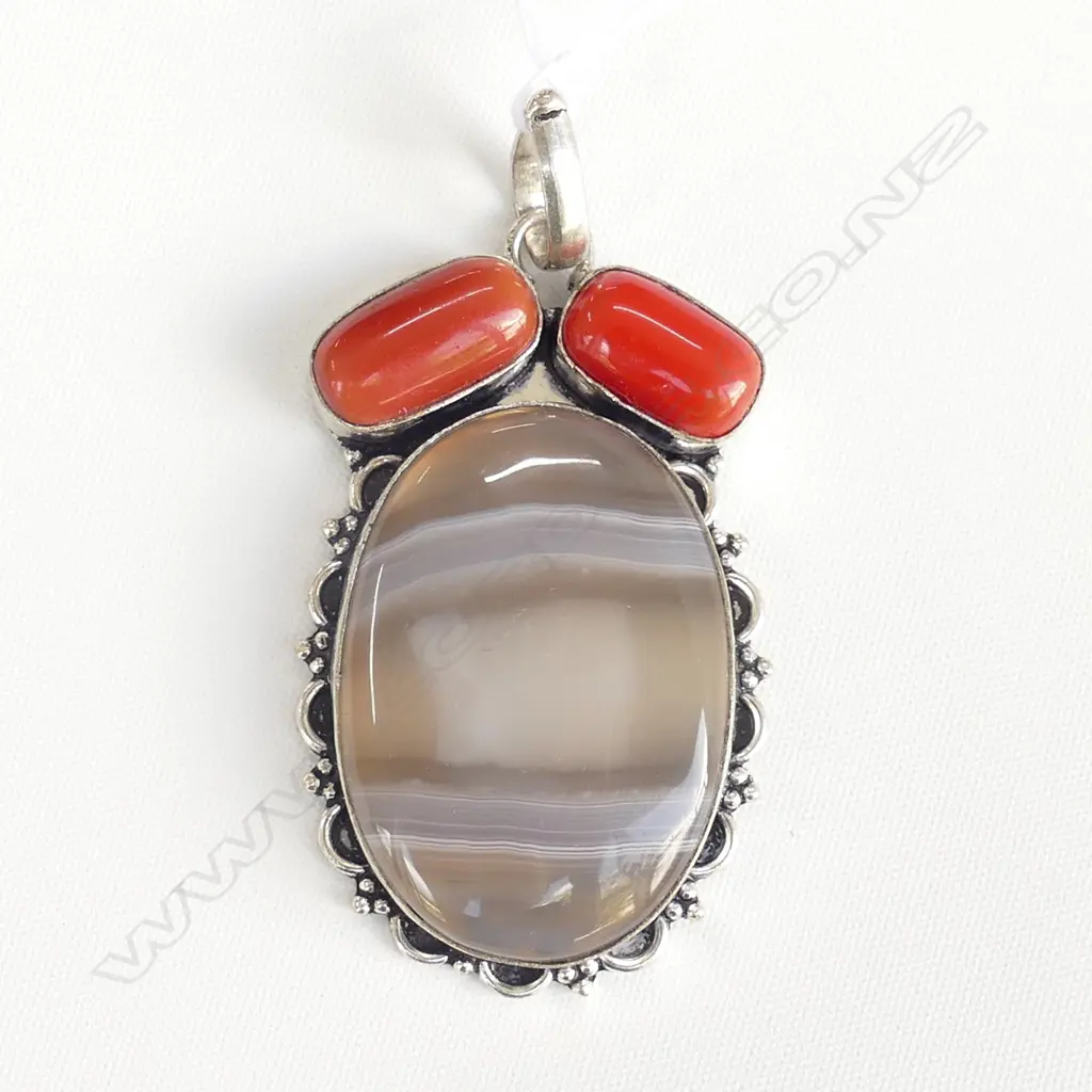 SILVER CORAL BANDED AGATE PENDANT Image 1++