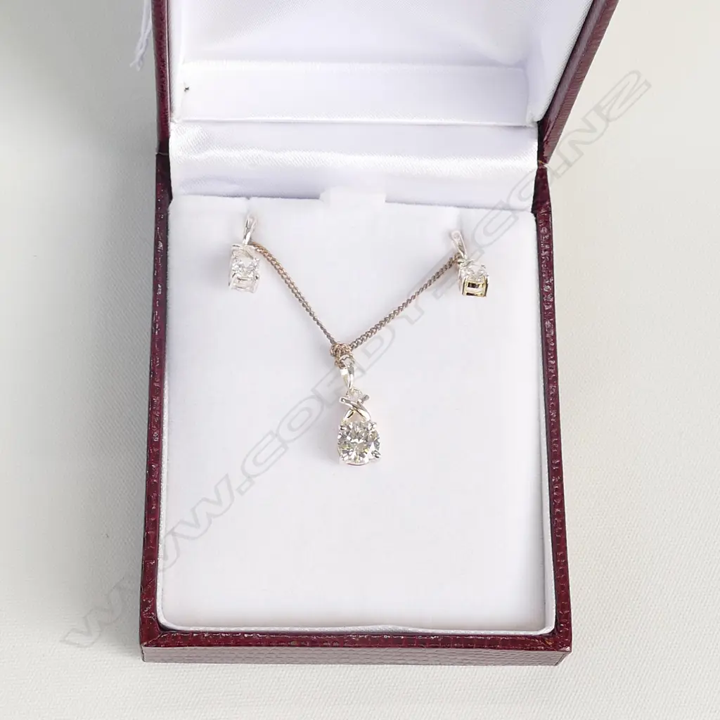 STG SILVER CZ PENDANT AND MATCHING EARRINGS, BOXED Image 1++