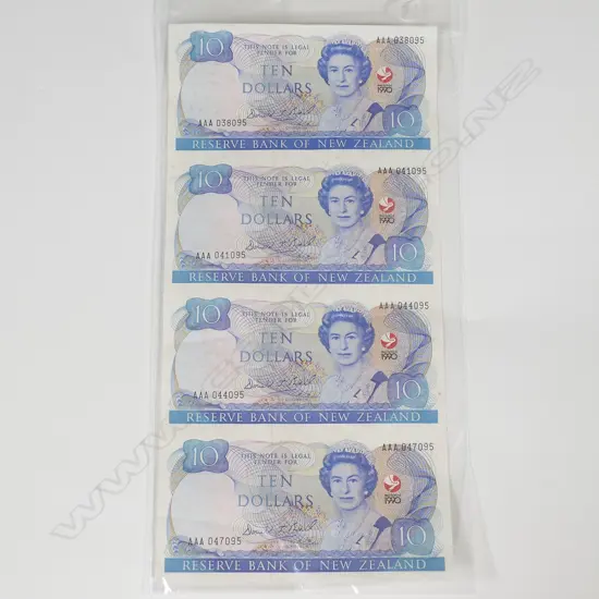 FOUR JOINED $10 1990 WAITANGI ANNIVERSARY NZ BANK NOTES