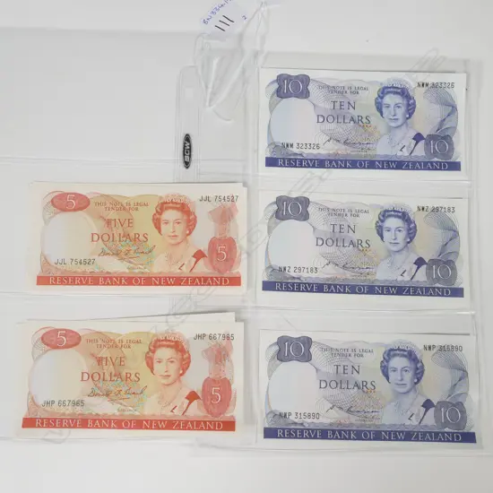 9 NZ BANK NOTES - THREE $10 SIX $5 - SOME CONSECUTIVE