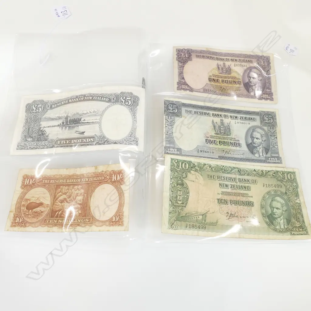 FIVE NZ BANK NOTES - 10 SHILLING / 1 POUND / 5 POUND /  10 POUND Image 1++