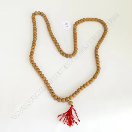 LONG SANDLEWOOD GRADUATING BEAD NECKLACE