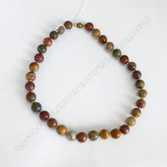 VINTAGE JASPER BEAD NECKLACE VARIOUS TONES