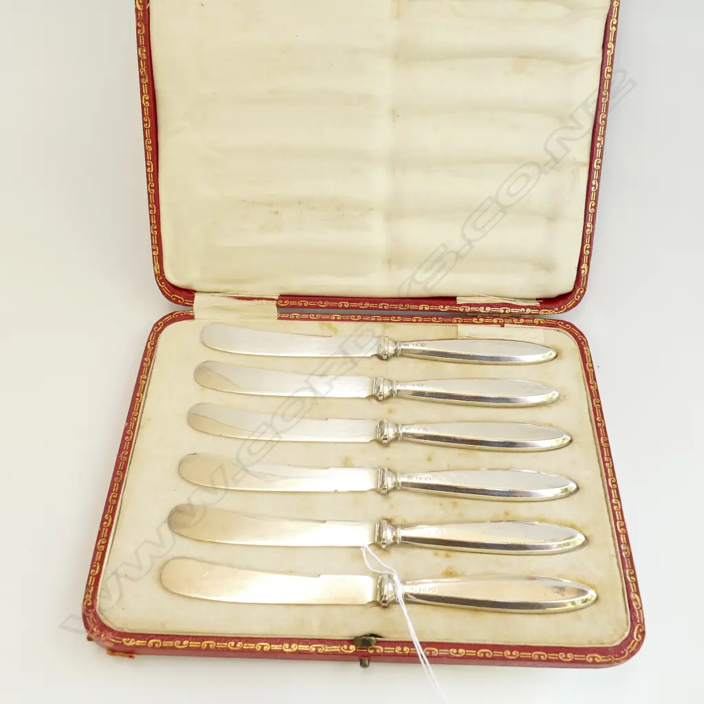 6 S/SILVER BREAD & BUTTER KNIVES, SHEFFIELD 1914, BOXED Image 1++