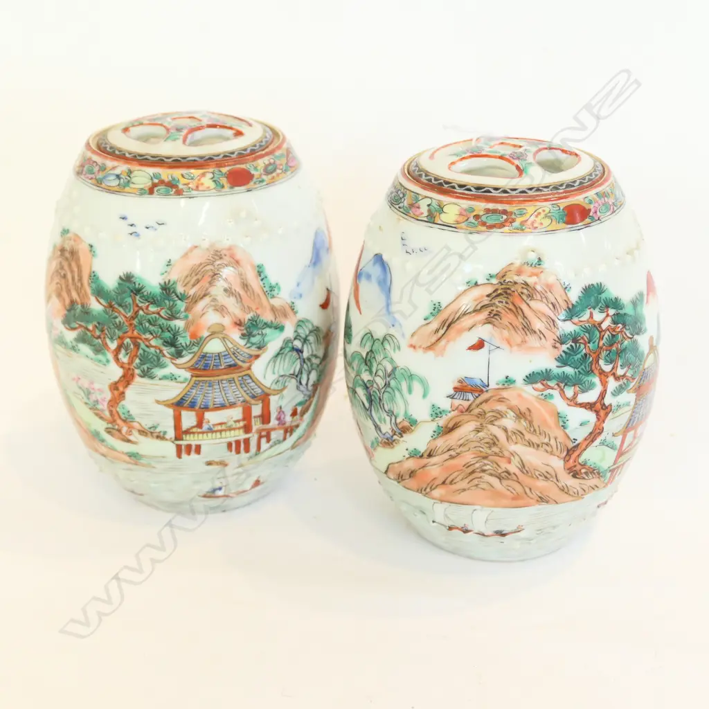 PR C1950 CHINESE FAMILLE ROSE TEA CADDIES Image 1++