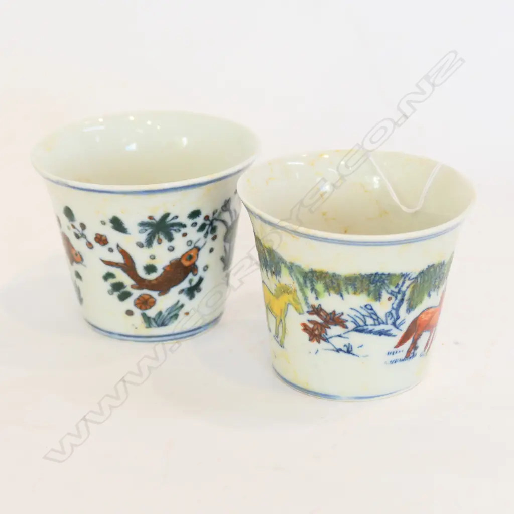 TWO CHINESE PORCELAIN BEAKER CUPS HORSE AND CARP 60MM H Image 1++
