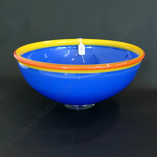 GIOVANNI GLASS (JOHN COUCHER & JOHN LEGGAT) STUDIO ART GLASS BOWL 