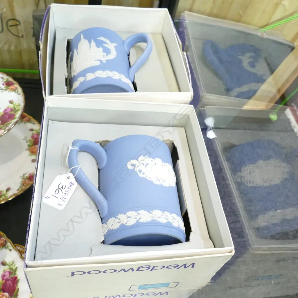 FOUR WEDGWOOD MUGS, BOXED Image 1++